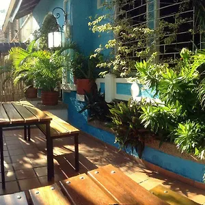  Hostel Aluna